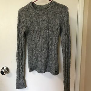 Grey Abercrombie & Fitch sweater